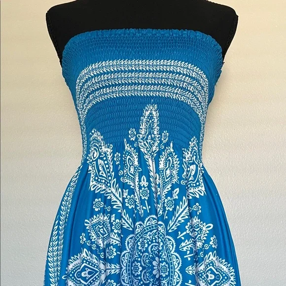 Blue Strapless Dress with White Pattern - Picture 4 of 7